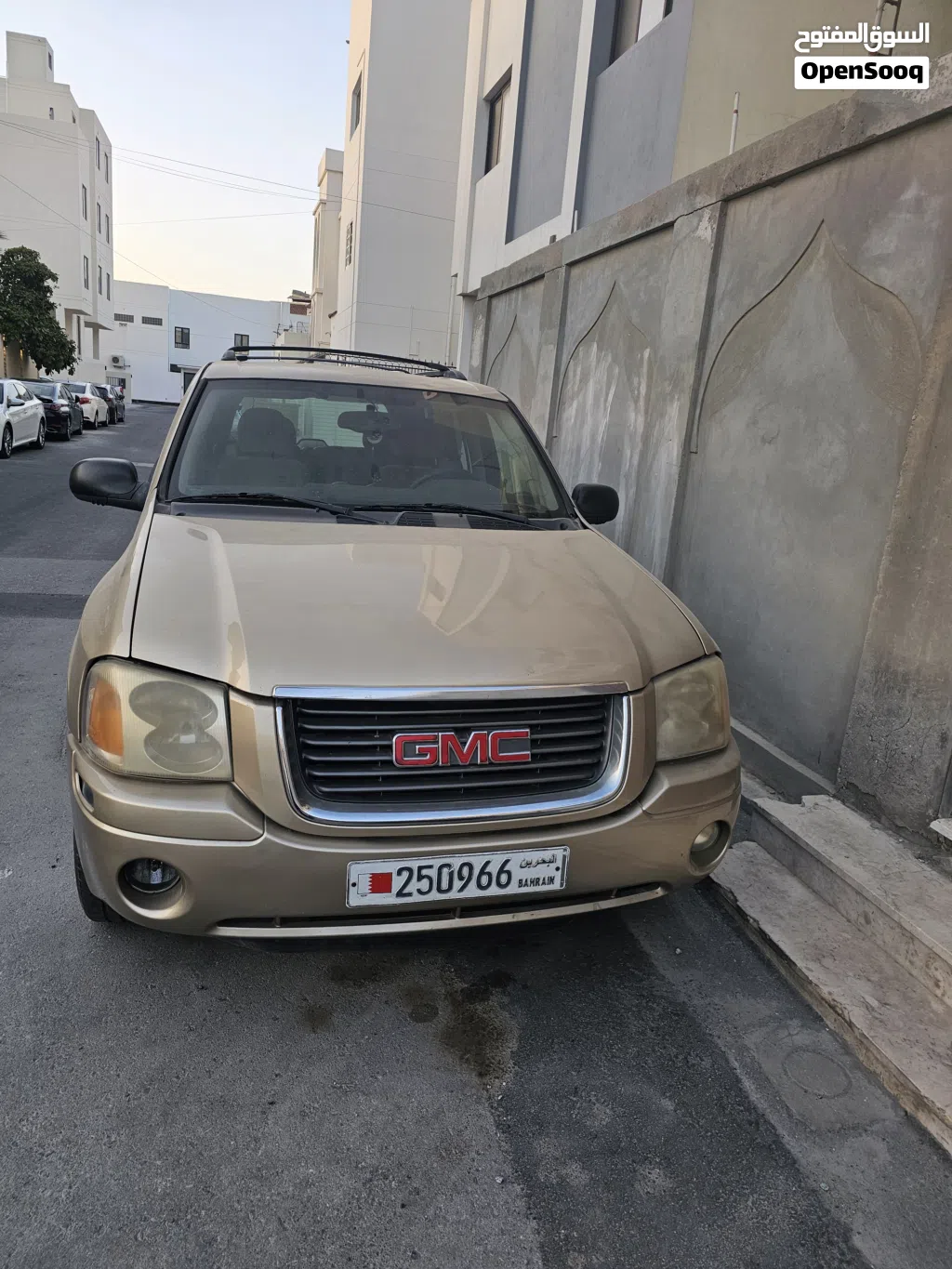 GMC Envoy Standard