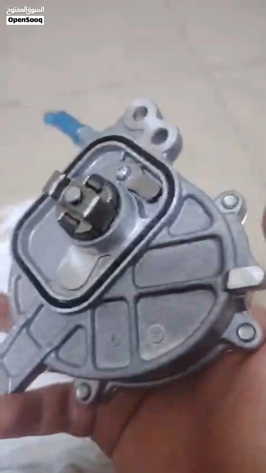 Vacuum pump camry