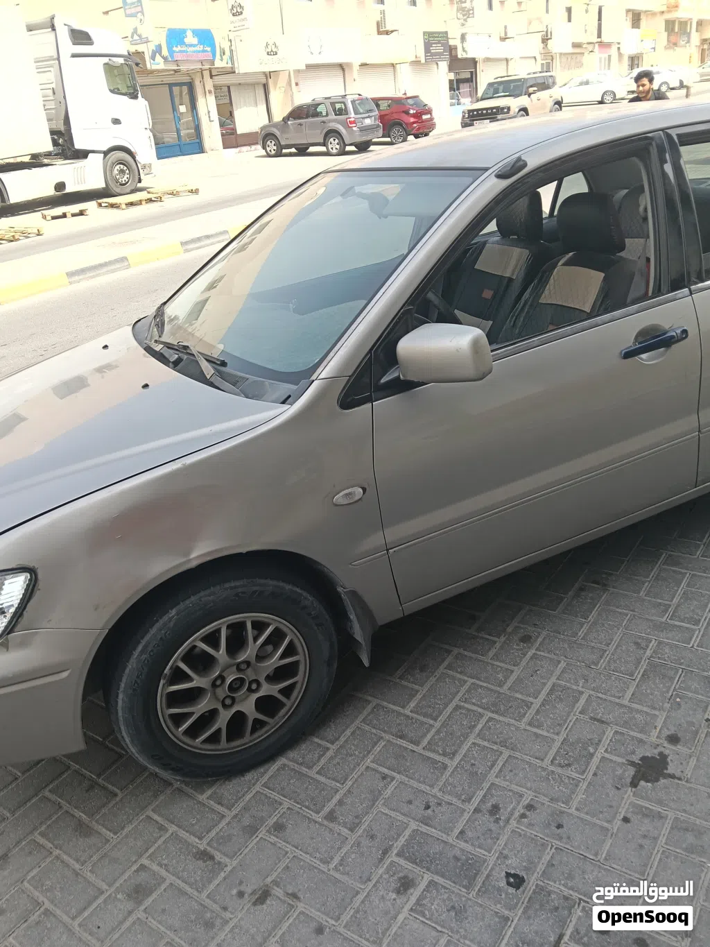 Mitsubishi Lancer GL Plus