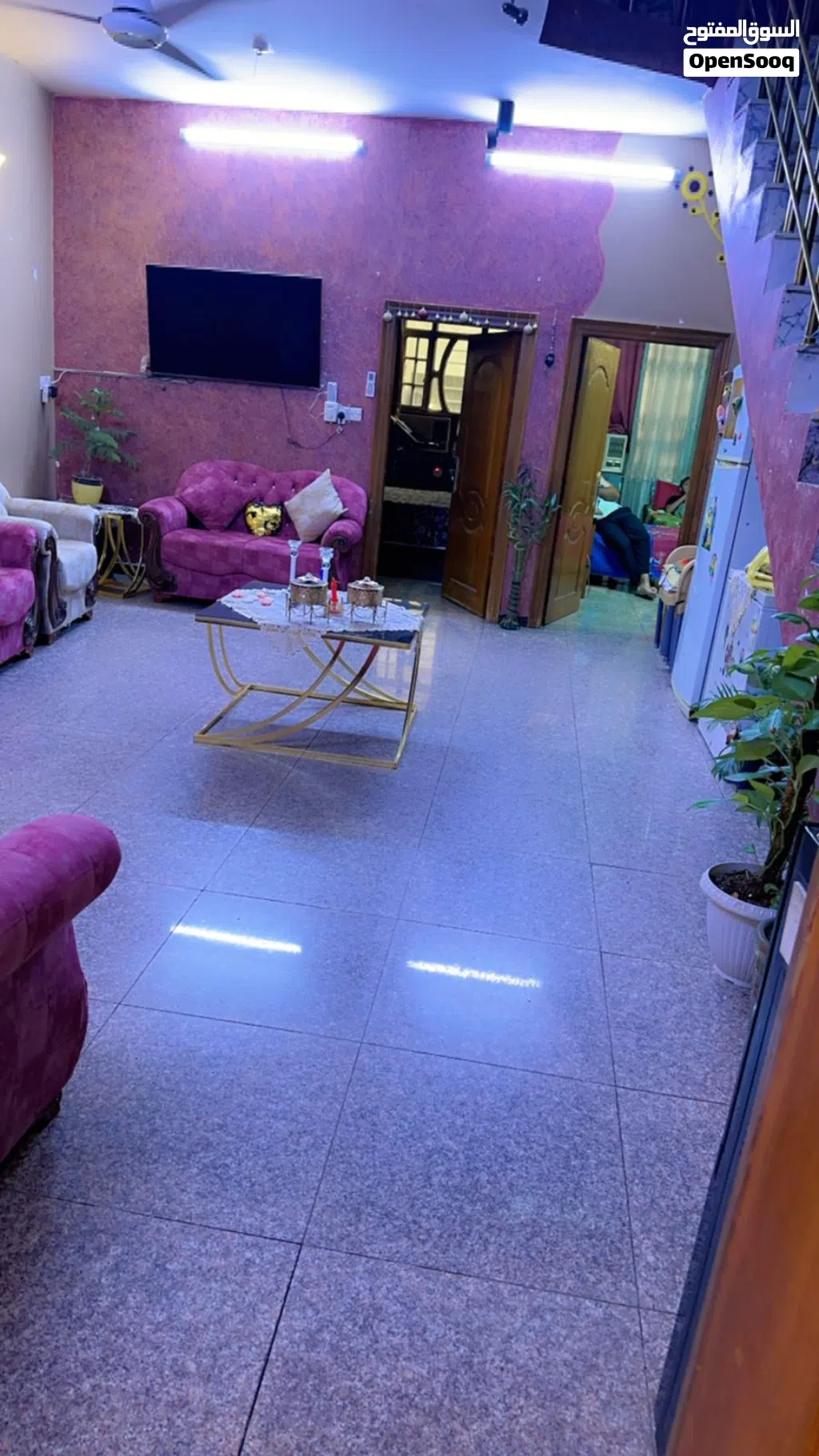 دار للبيع تقاطع الدرويش خلف جامع الحميد مباشرة