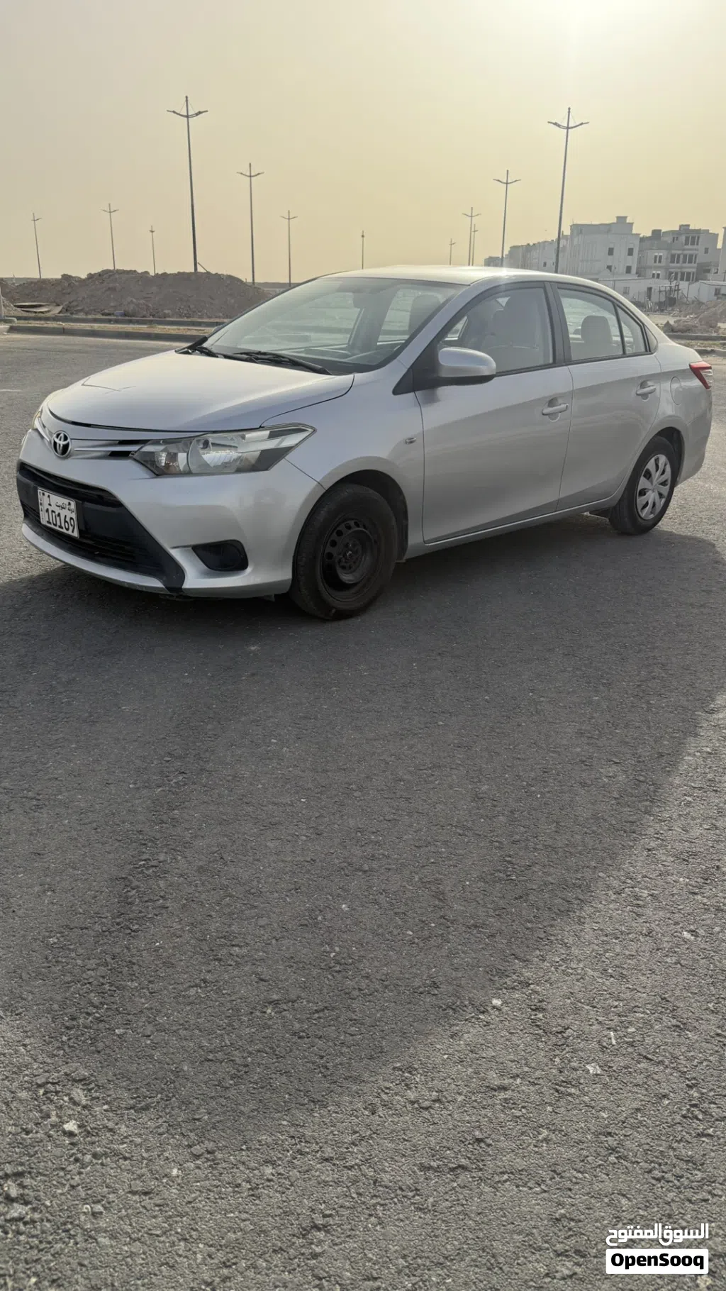 تويوتا يارس E