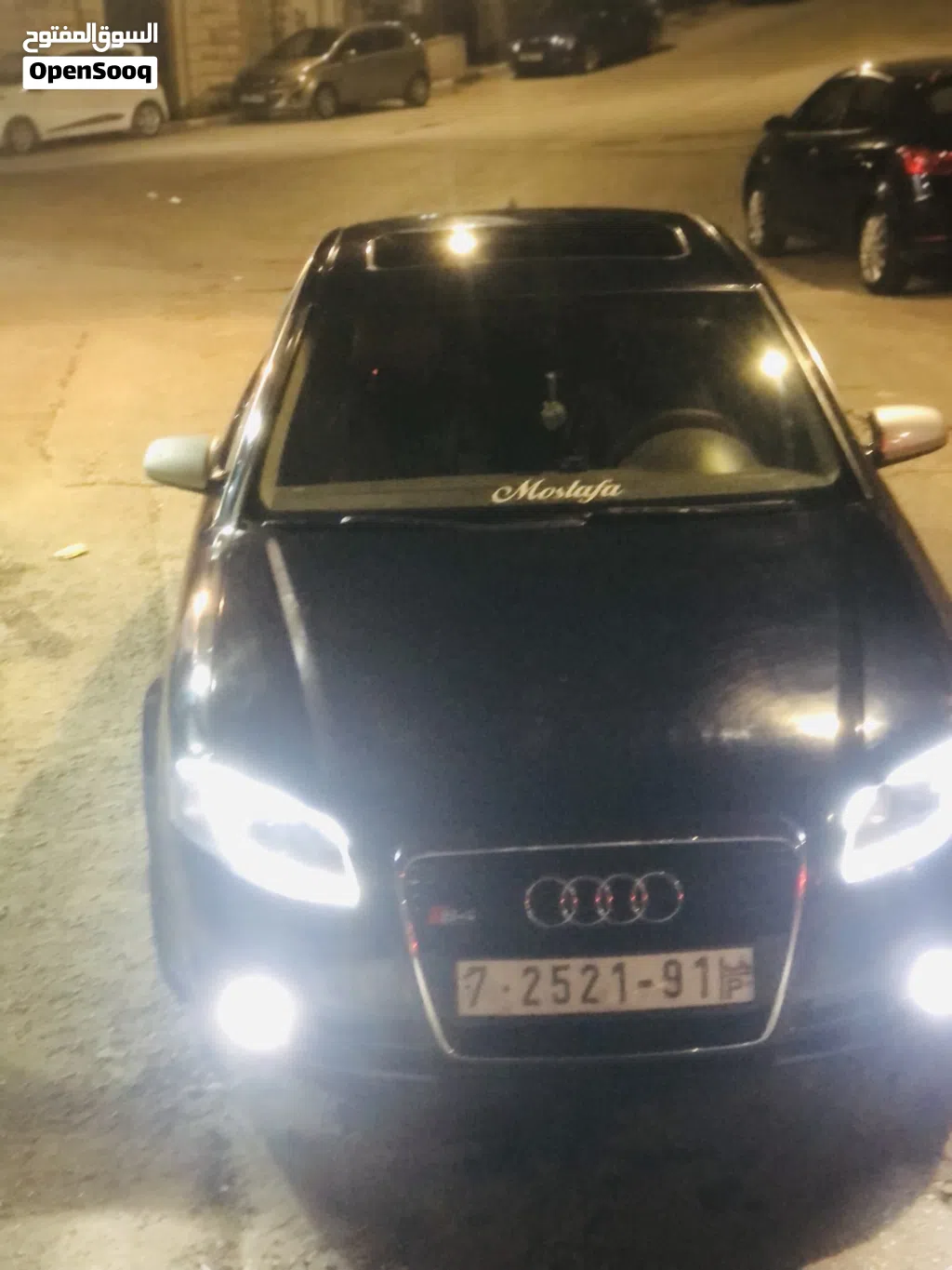 أودي A4 Sedan