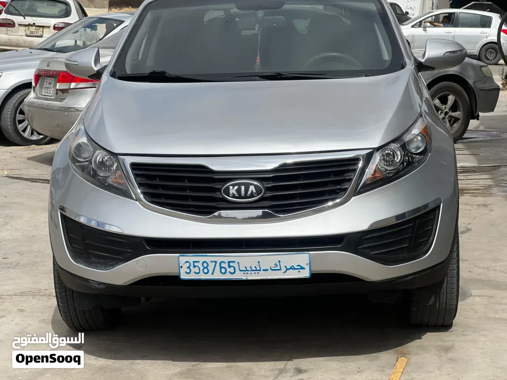 Kia Sportage EX