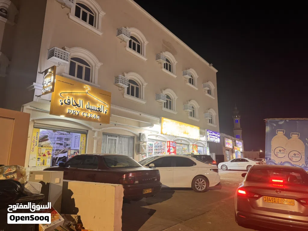 شقة للايجار وسط المدينة مع تكيف جنب كارفور ومسجد للعوايل فقط