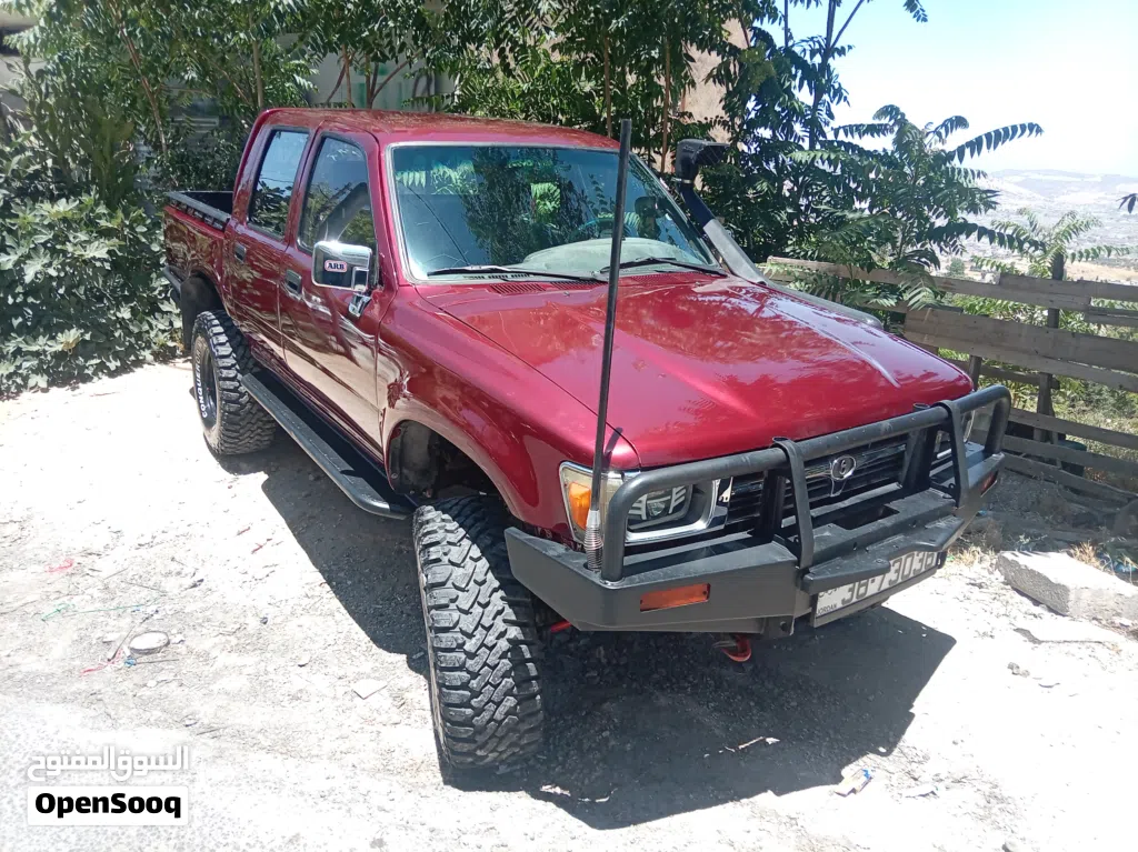 Toyota Hilux SR5
