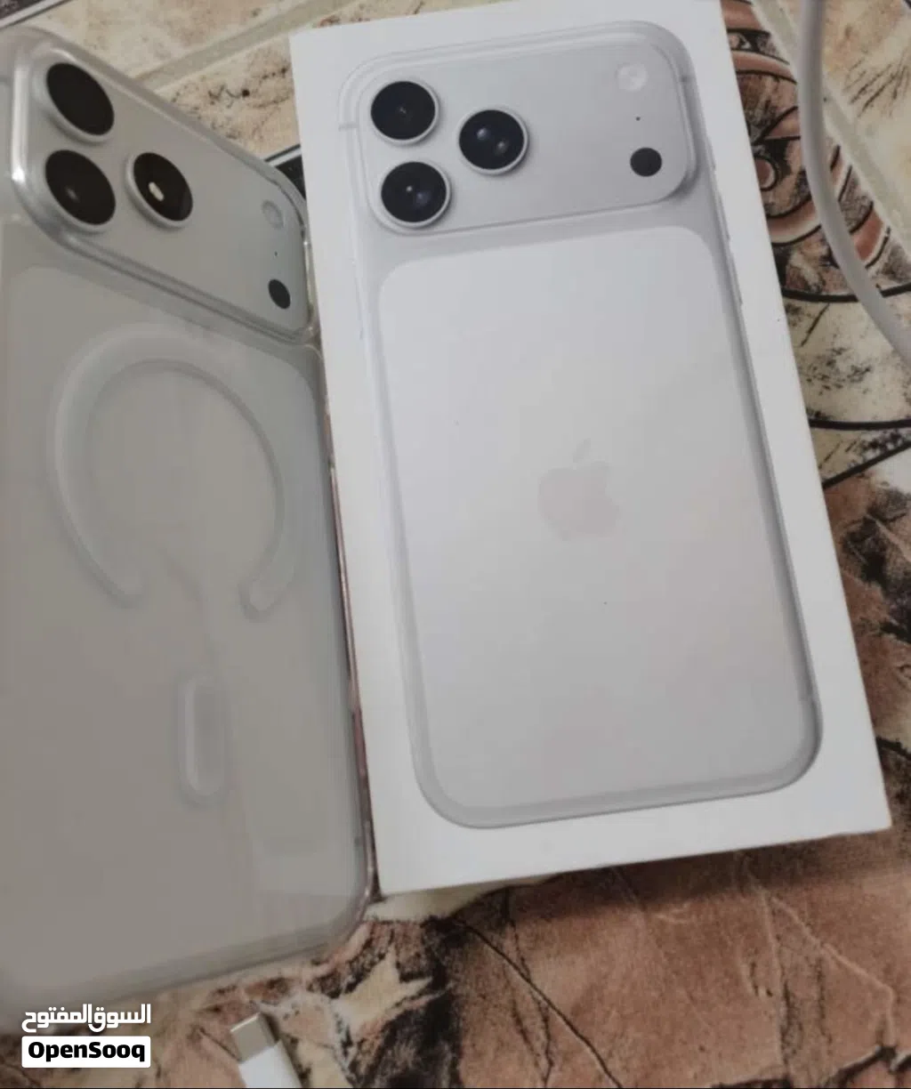 ايفون 17pro شبه جديد