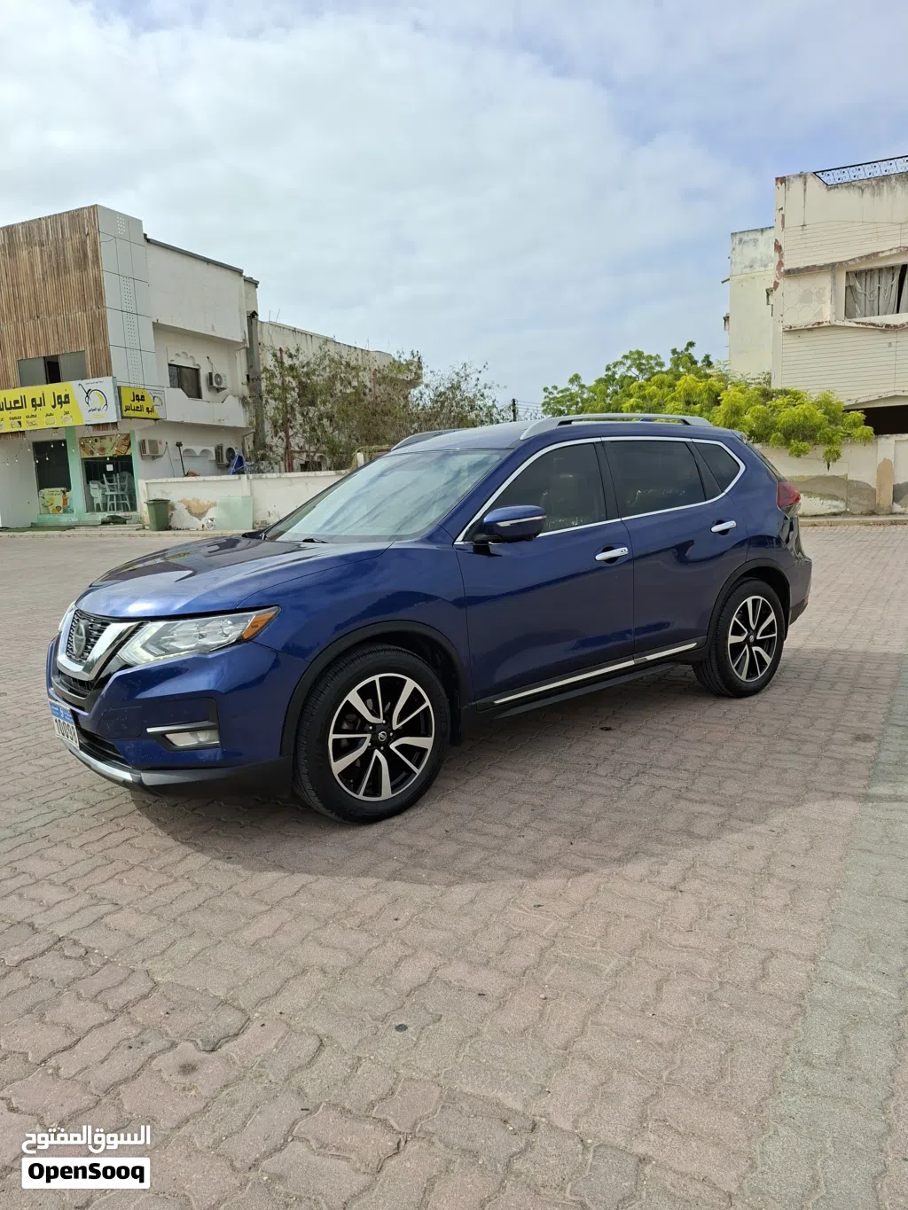 Nissan Rogue SL