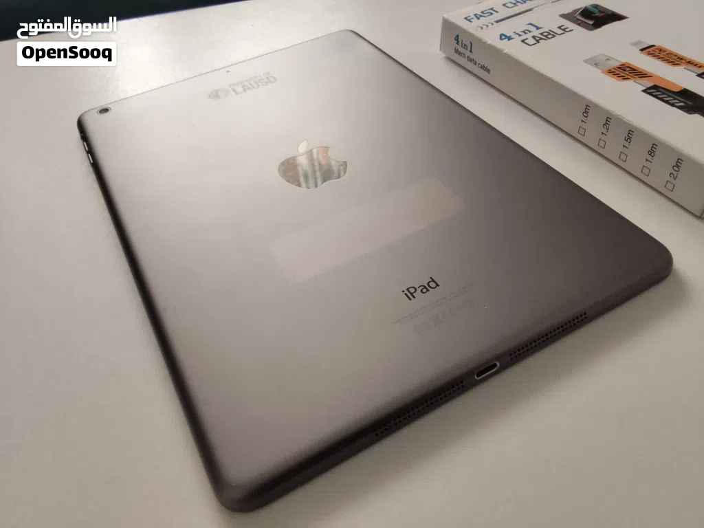 ايباد اير 32G نضيف بسعر حرررررق