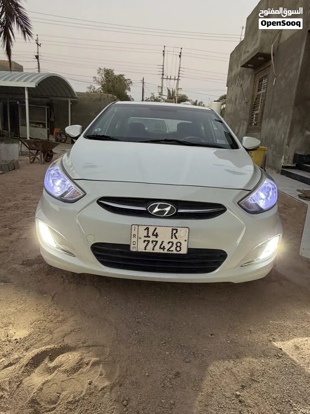 Hyundai Accent SE
