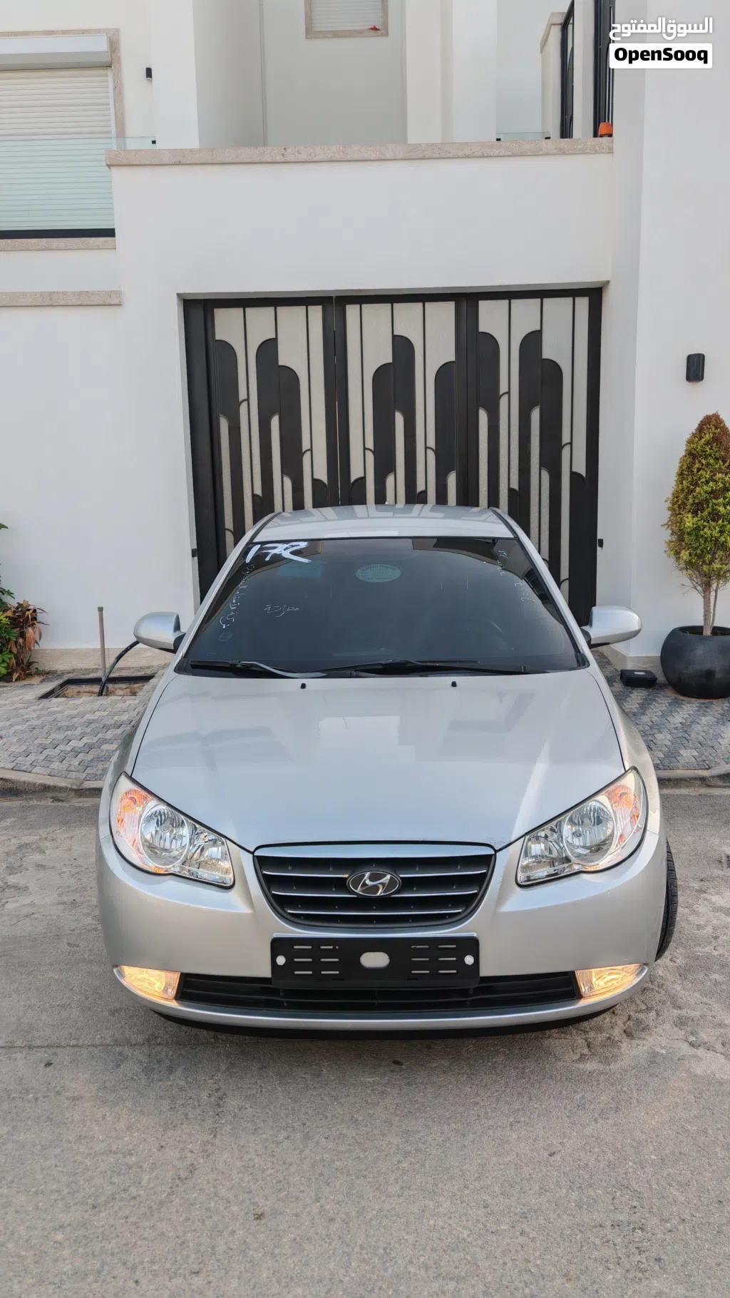 Hyundai Avante Limited