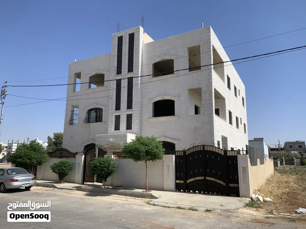 عمارة سكنية للبيع بناء جديد عمر البناء سنتين