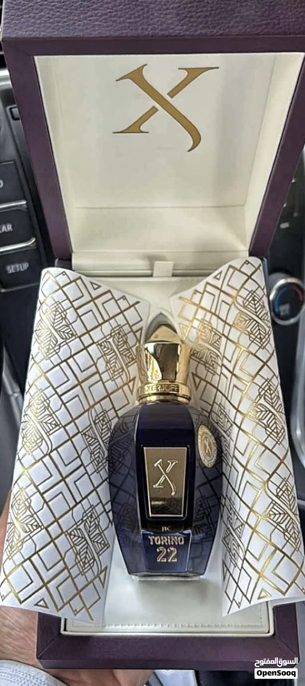زيرجوف تورينو 22 . مستخدم رشات بسيطه . أصلي 100٪ . عطر صيفيي وريحه عجيبه ورهيبه جداا . انصح بتجربته