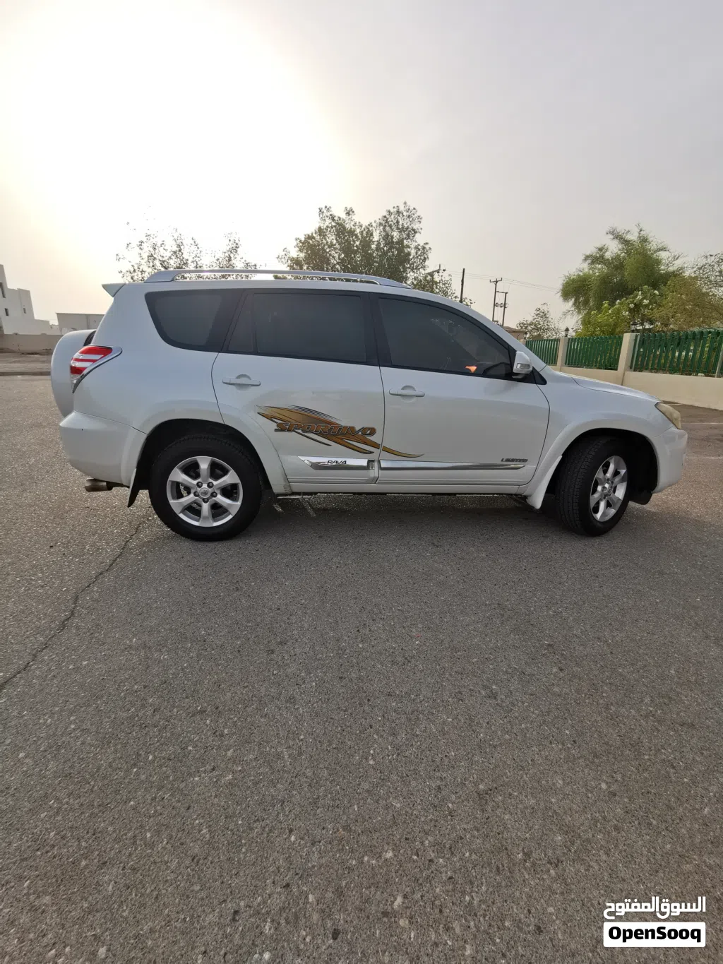 تويوتا راف فور Limited
