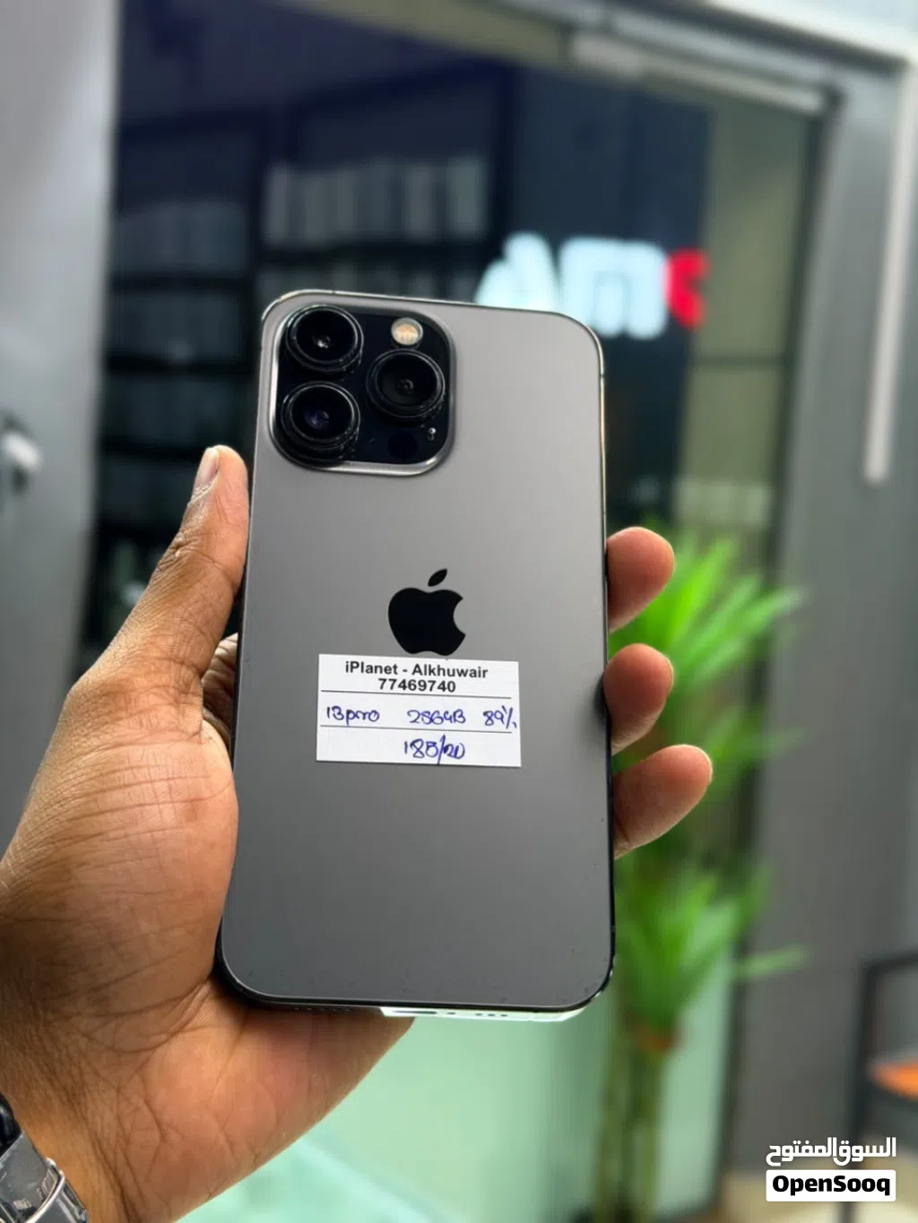 iPhone 13 Pro 256 GB All smooth and fabulous condition device