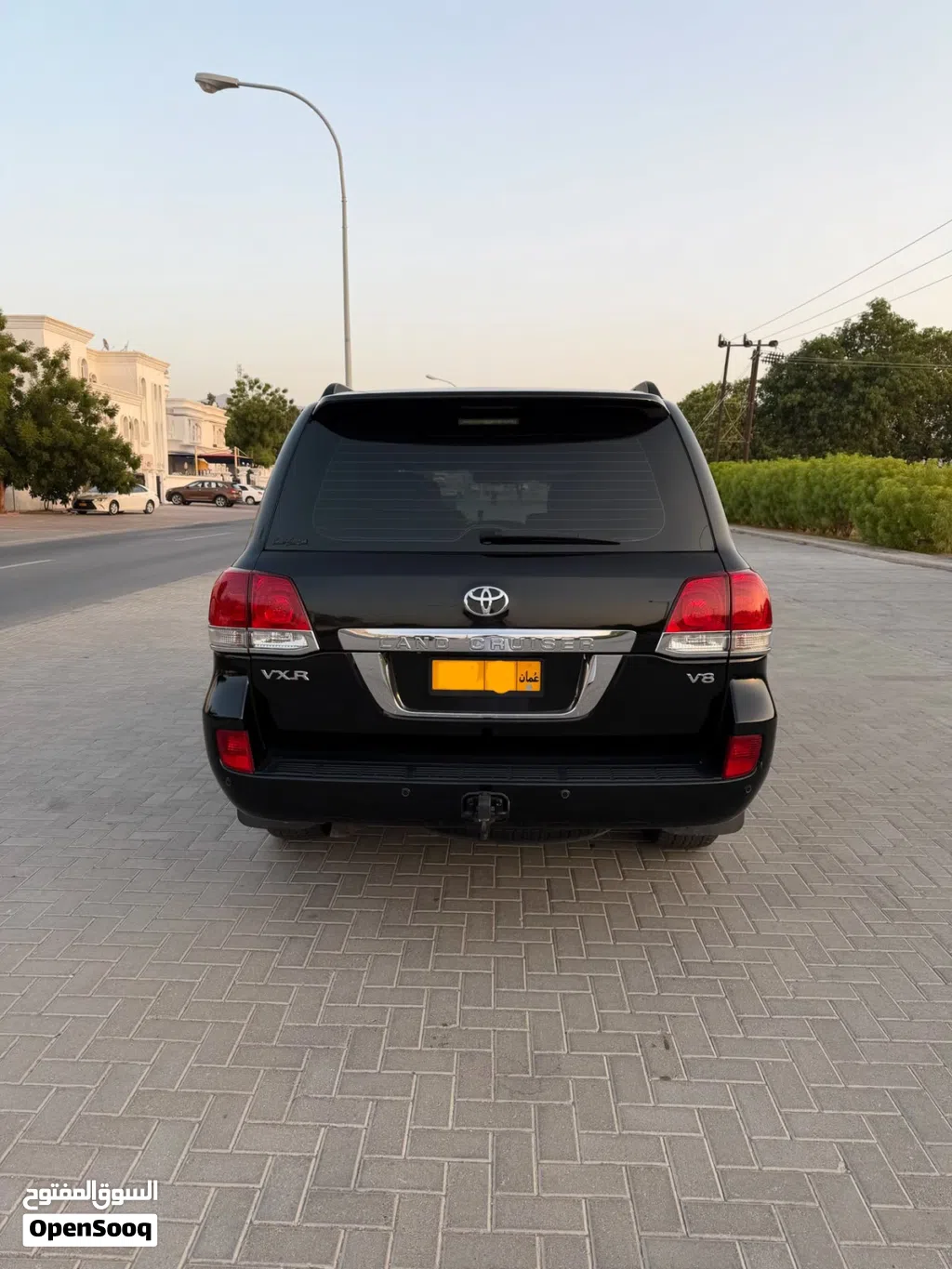 تويوتا لاند كروزر VXR