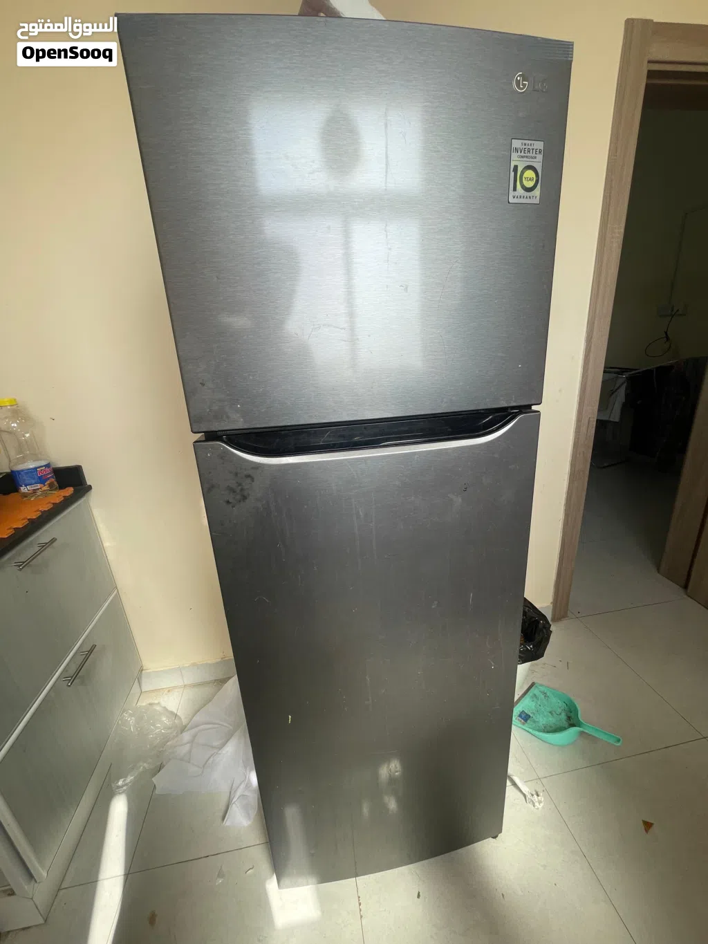 LG refrigerator in good condition for sale