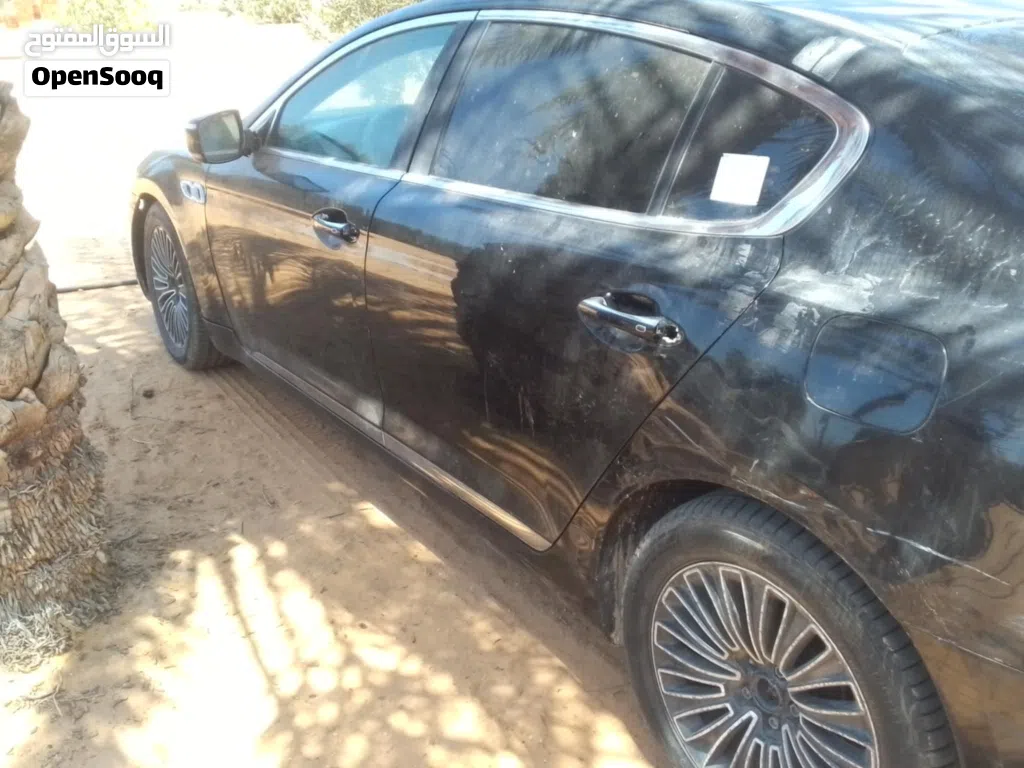 Kia Quoris VIP