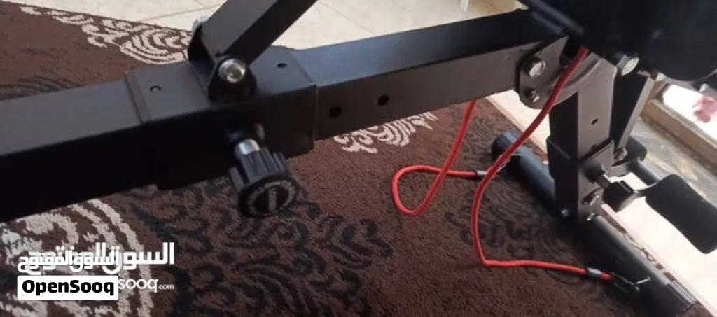 بنش رياضي جديد عدت تمارين مع احبال مقاومه عدد 2 تحمل وزن عالي جوده مميزه جميع موصفات داخل الأعلان