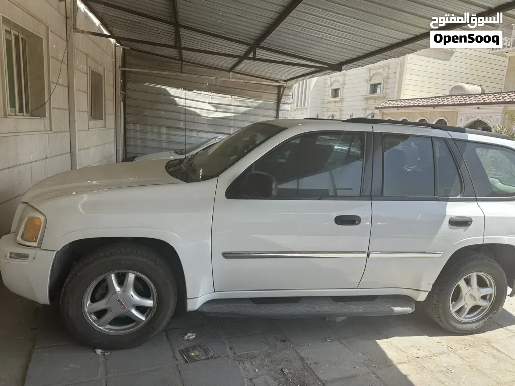 GMC Envoy Standard
