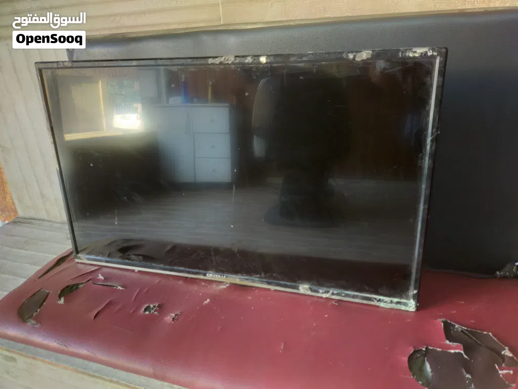 شاشه جنرال ديلوكس 32 انش مع ريسيفر