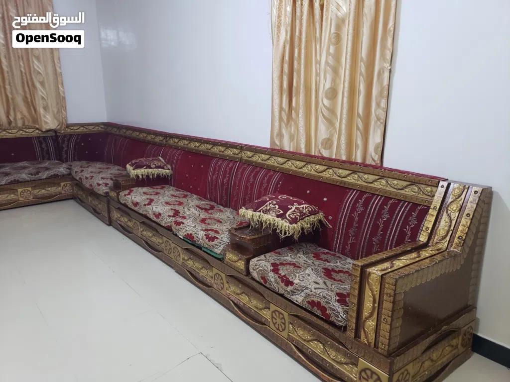 مجلس مغربي ستة عشر متر بسعر ثلاث ميه الف