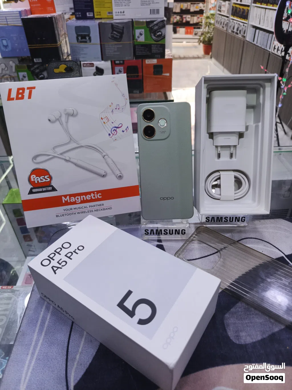 جهاز مستعمل ايام بالكرتونة أغراضة الأصلية مكفول بالشركة Oppo A5 pro 256g 16ram