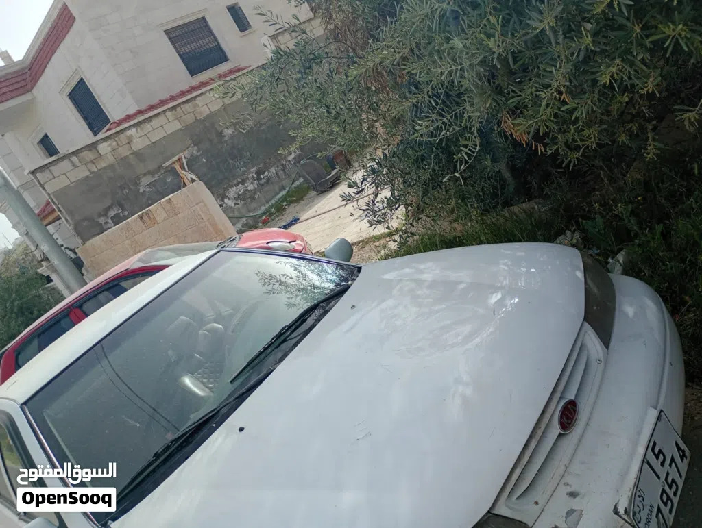كيا سيفيا 1