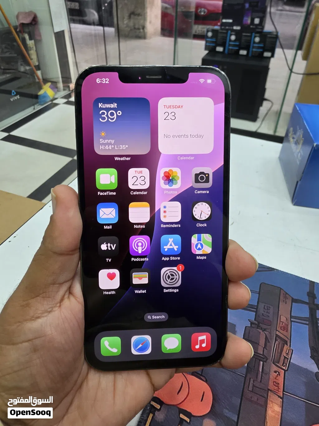 i phone 12 pro 256gb batary 74 use only mobile no cable or box use for sale