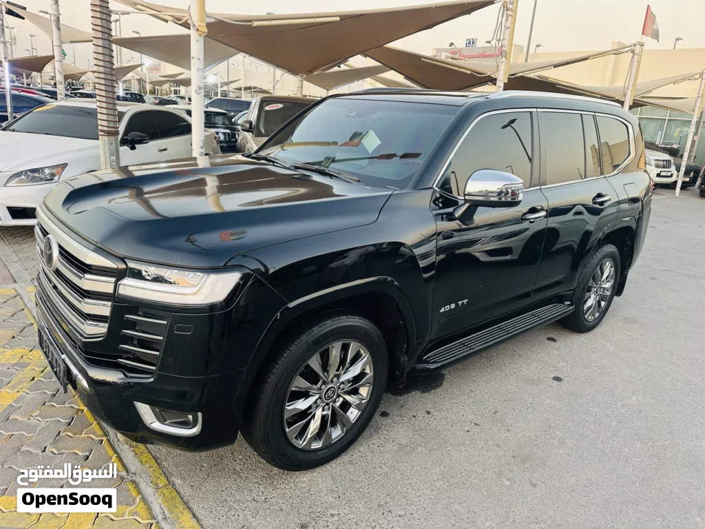 تويوتا لاند كروزر VXR