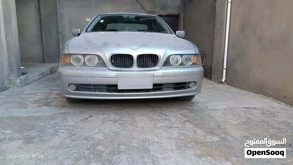 BMW 5 Series 525
