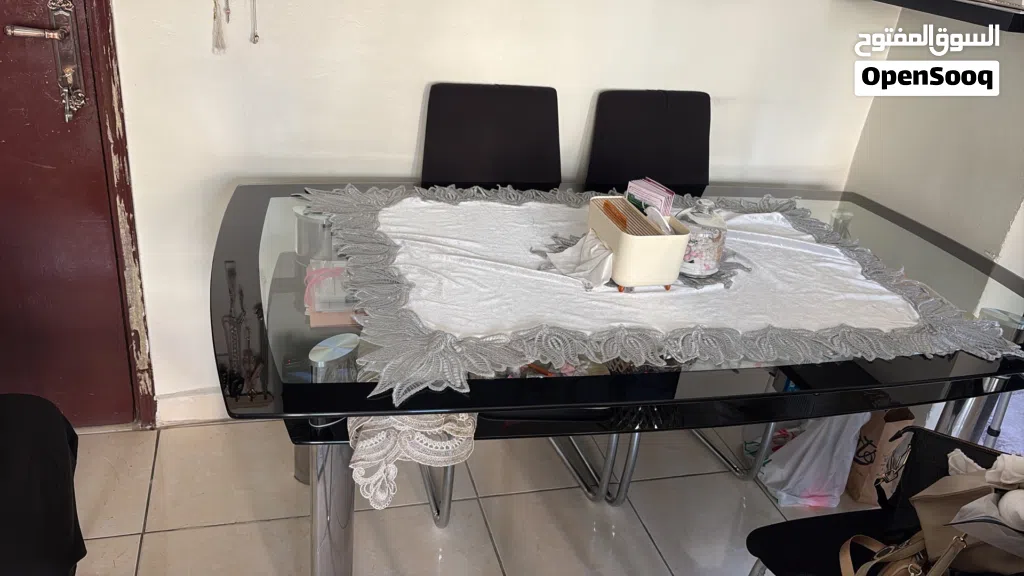 طاولة جام كبيرة 6 كراسي