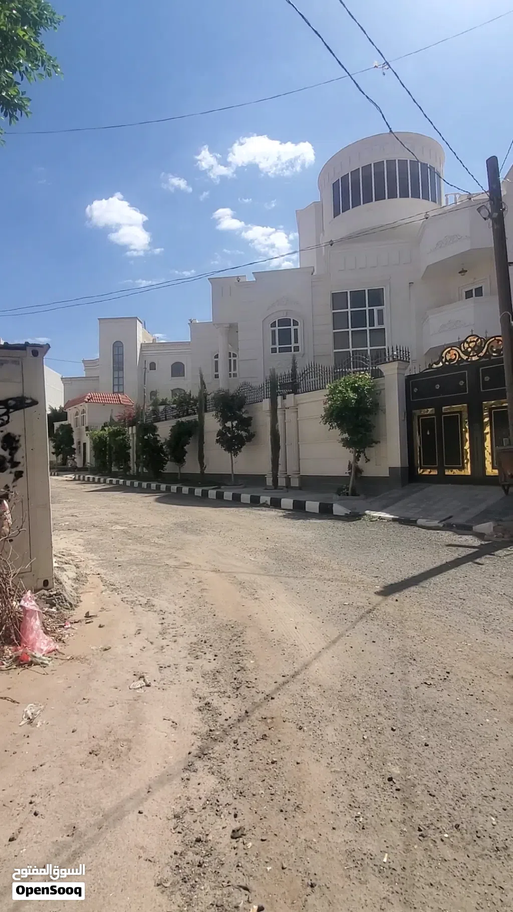 فله ملكيه للبيع في بيت بوس حي راقي