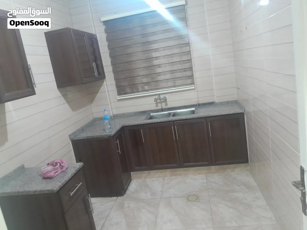 شقه للايجار في ضاحية الأمير حسن