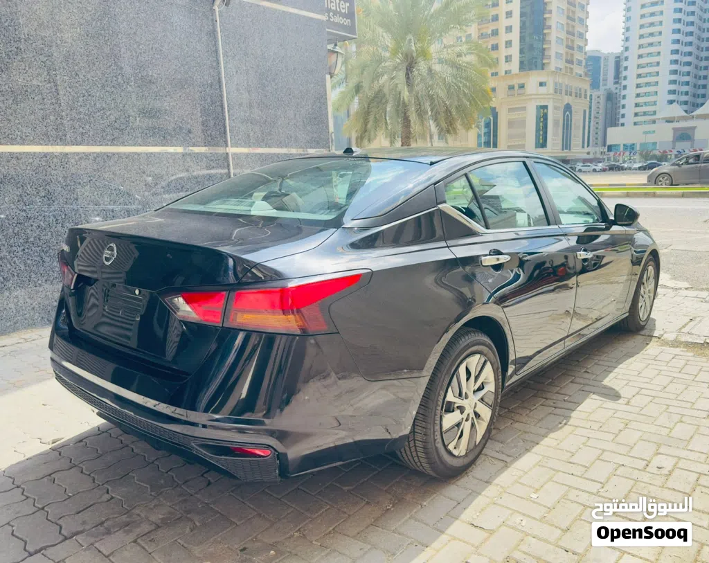Nissan Altima S