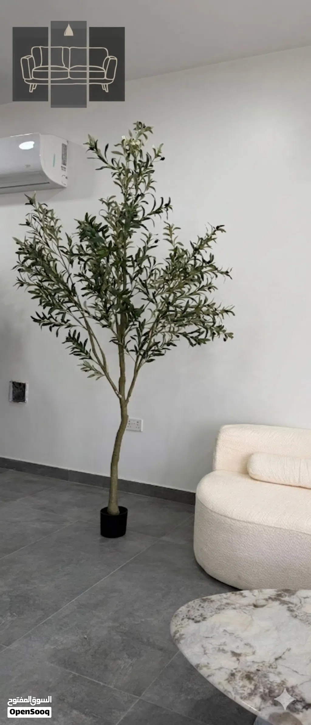 شجرة زيتون صناعية بتصميم مودرن (180 سم تقريباً) Olive trees add a touch of luxury to your home's dec