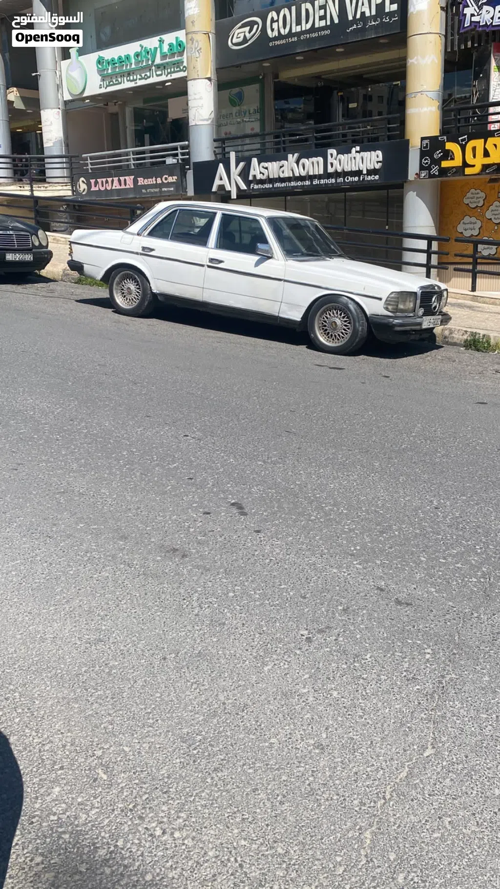 مرسيدس بنز اخرى 230
