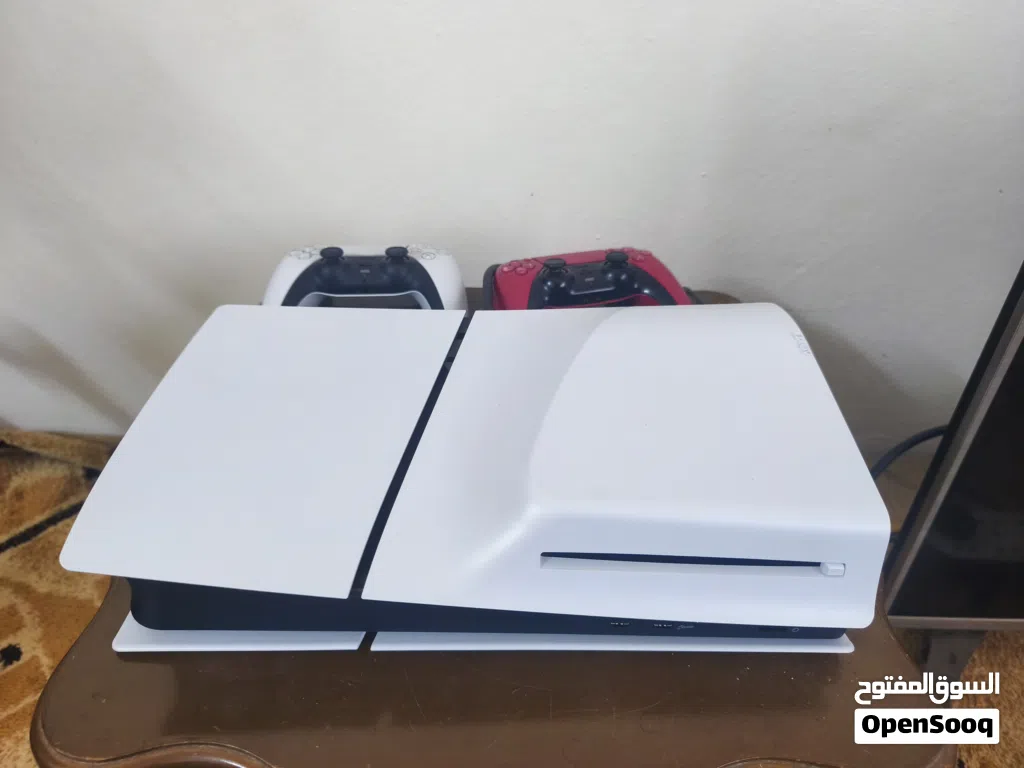 بلاستيشن 5slim disk 1T