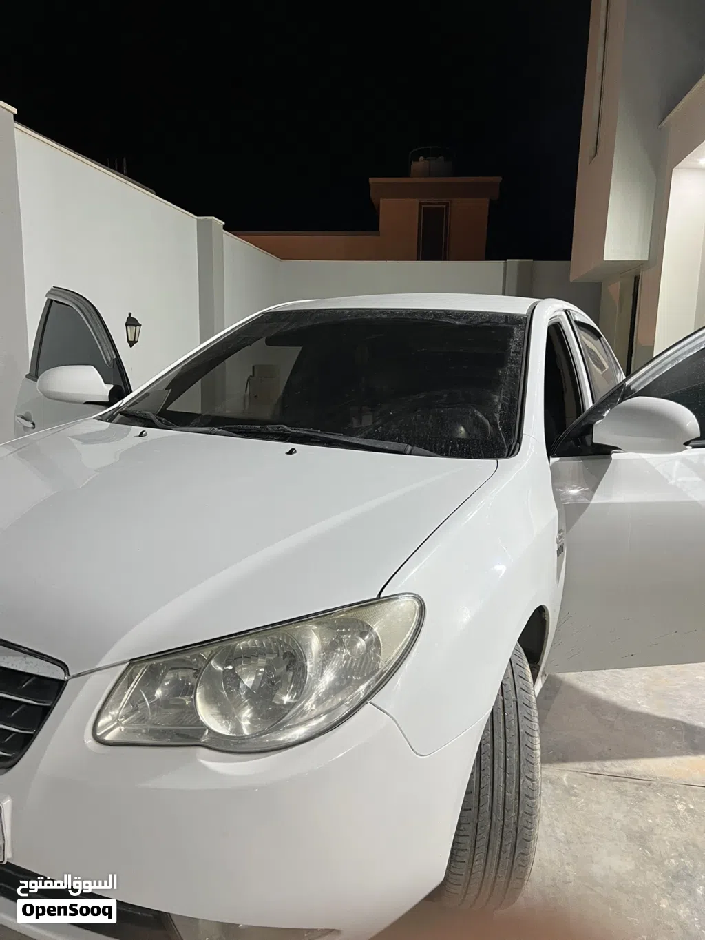 هيونداي افانتي Limited