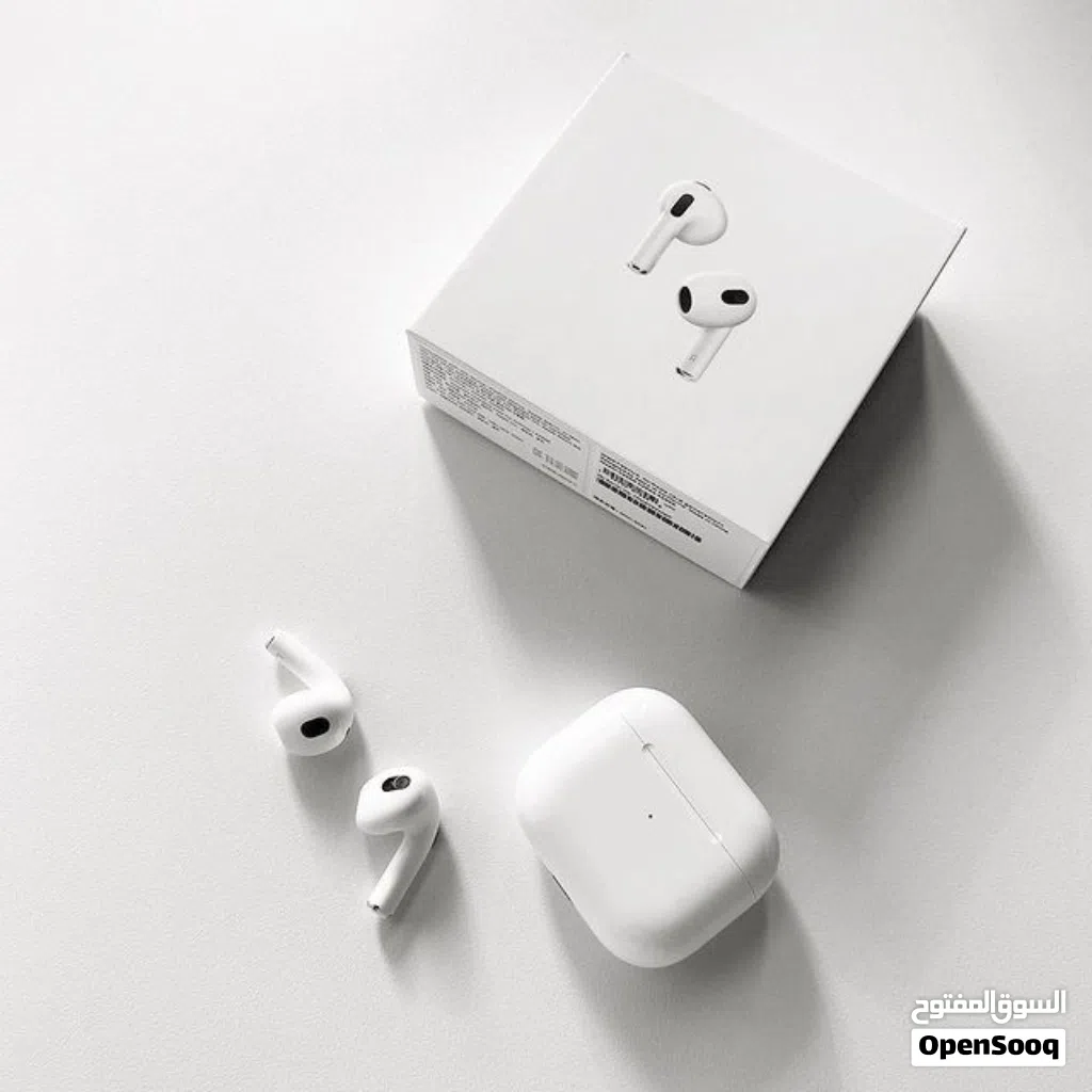 سماعة بلوتوث AirPods