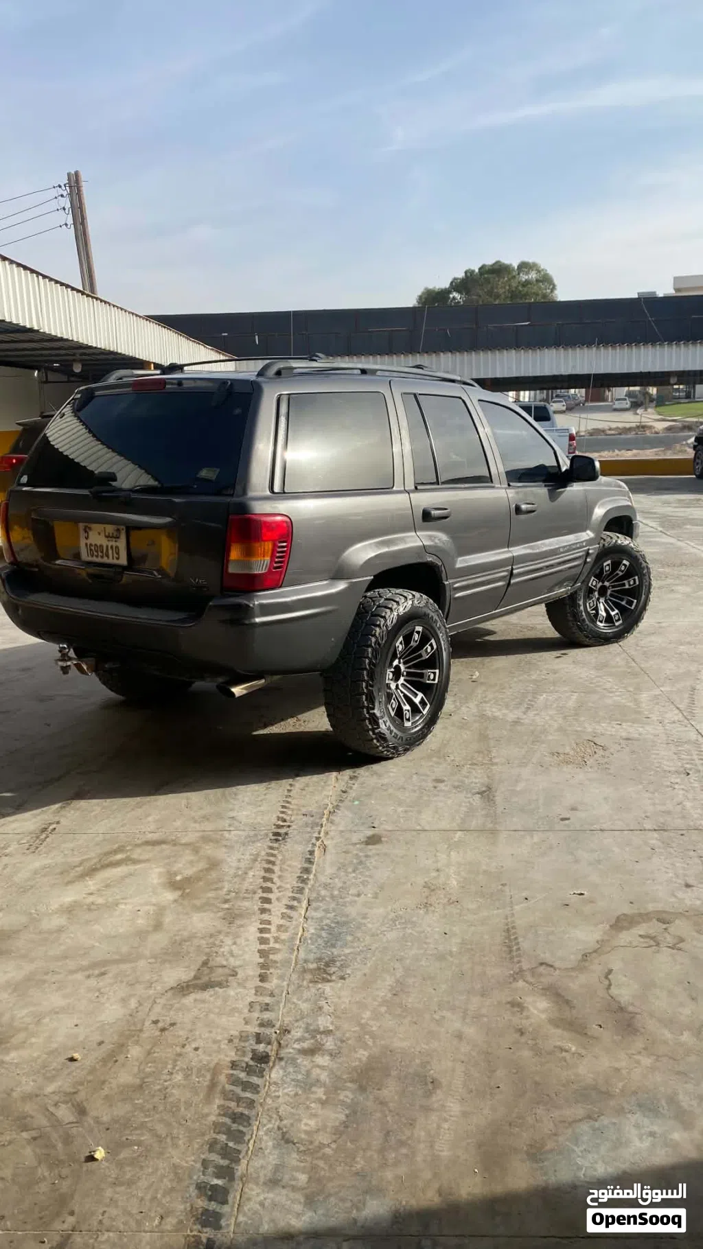 Jeep Grand Cherokee SRT 8
