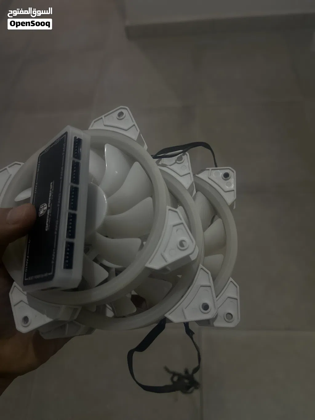 3 مراوح ARGB 6-pin مع Hub GameArena (خيط باور بتاع الهوب رايح)