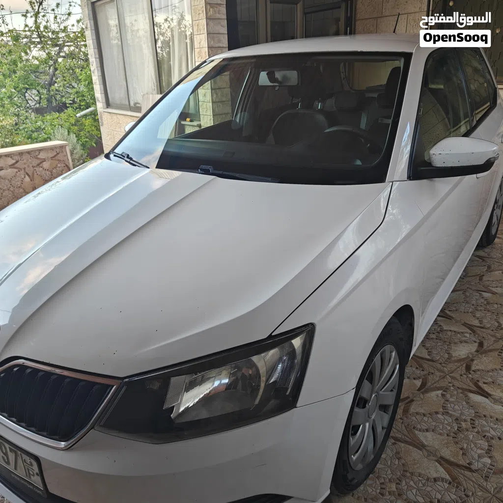 سكودا فابيا Manual