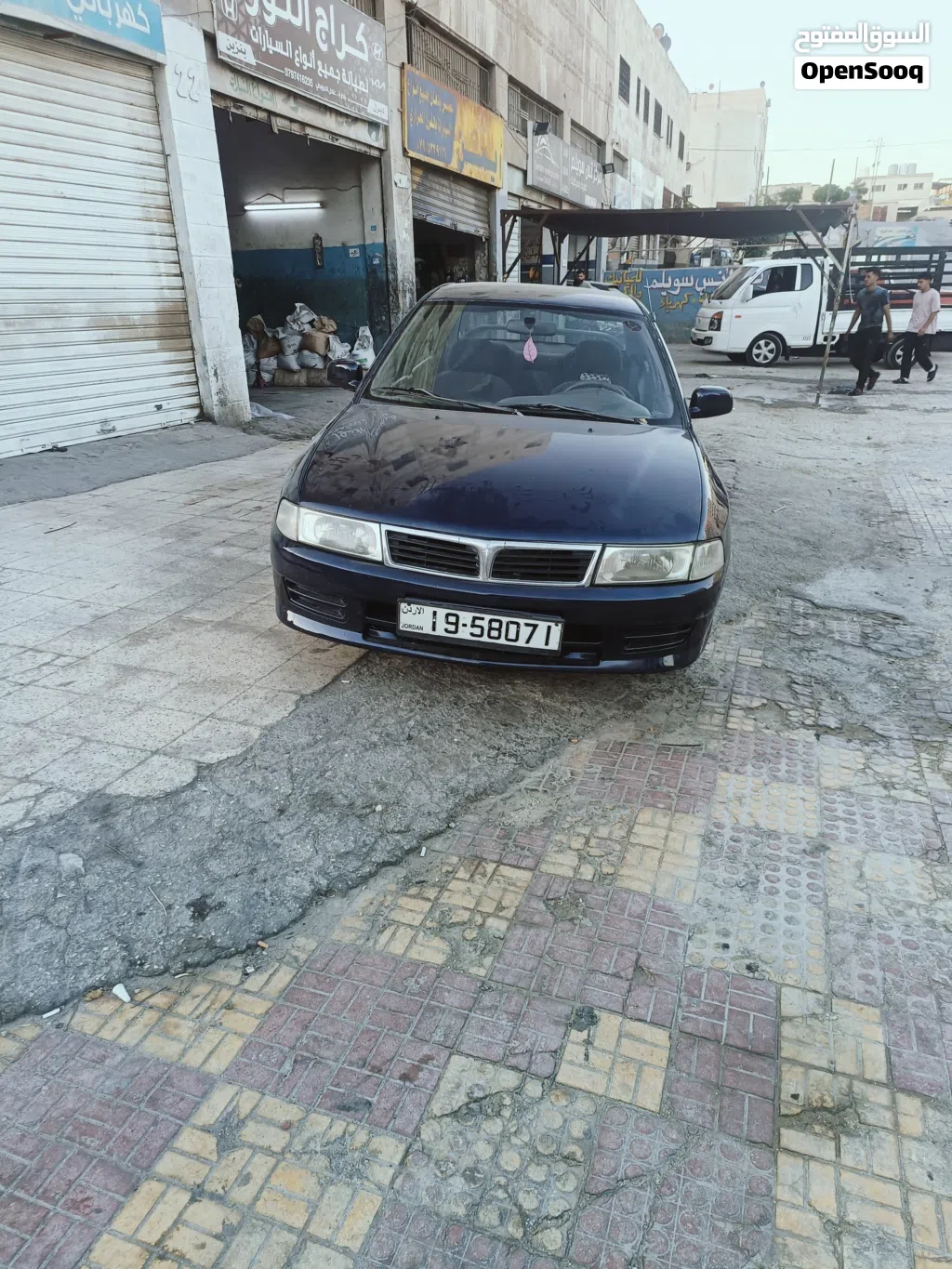 Mitsubishi Lancer Standard