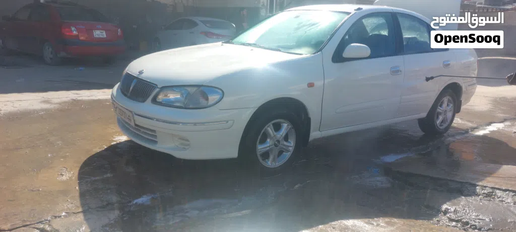 Nissan Sunny SL