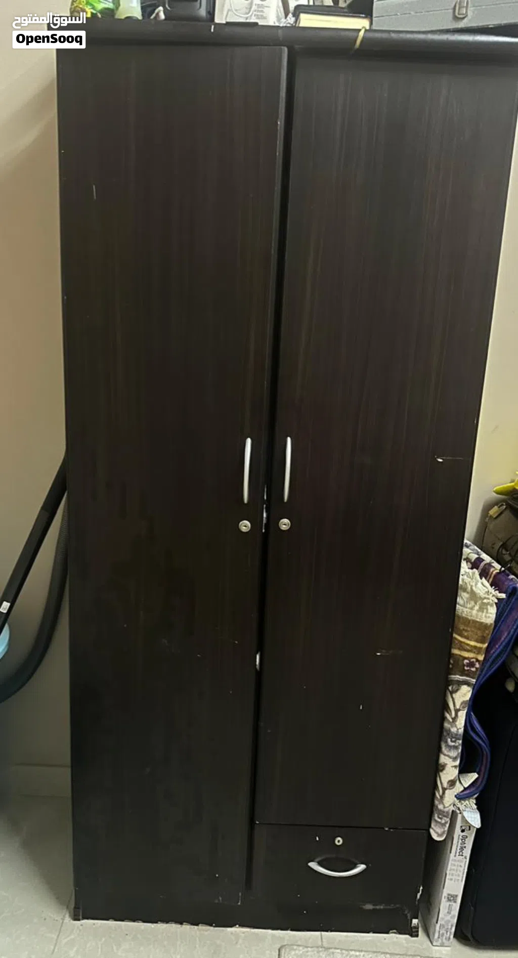 دولاب closet