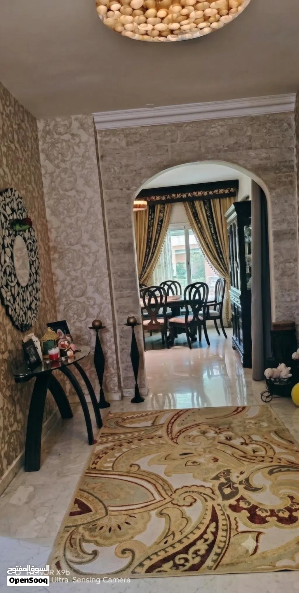 شقة فخمة مفروشة عائلية للايجار