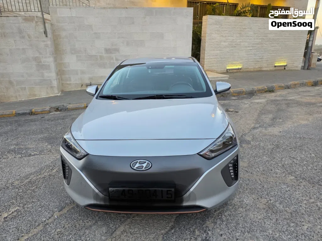 Hyundai Ioniq Standard