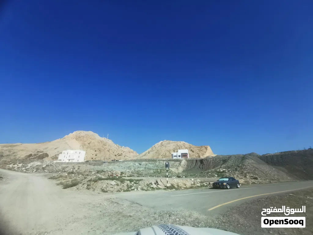 commercial land, 600sqm infront of pakistan school darsait