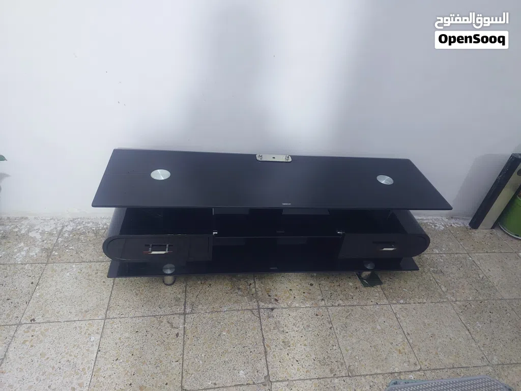 ميز بلازما جام سعر 70,000 وبي مجال