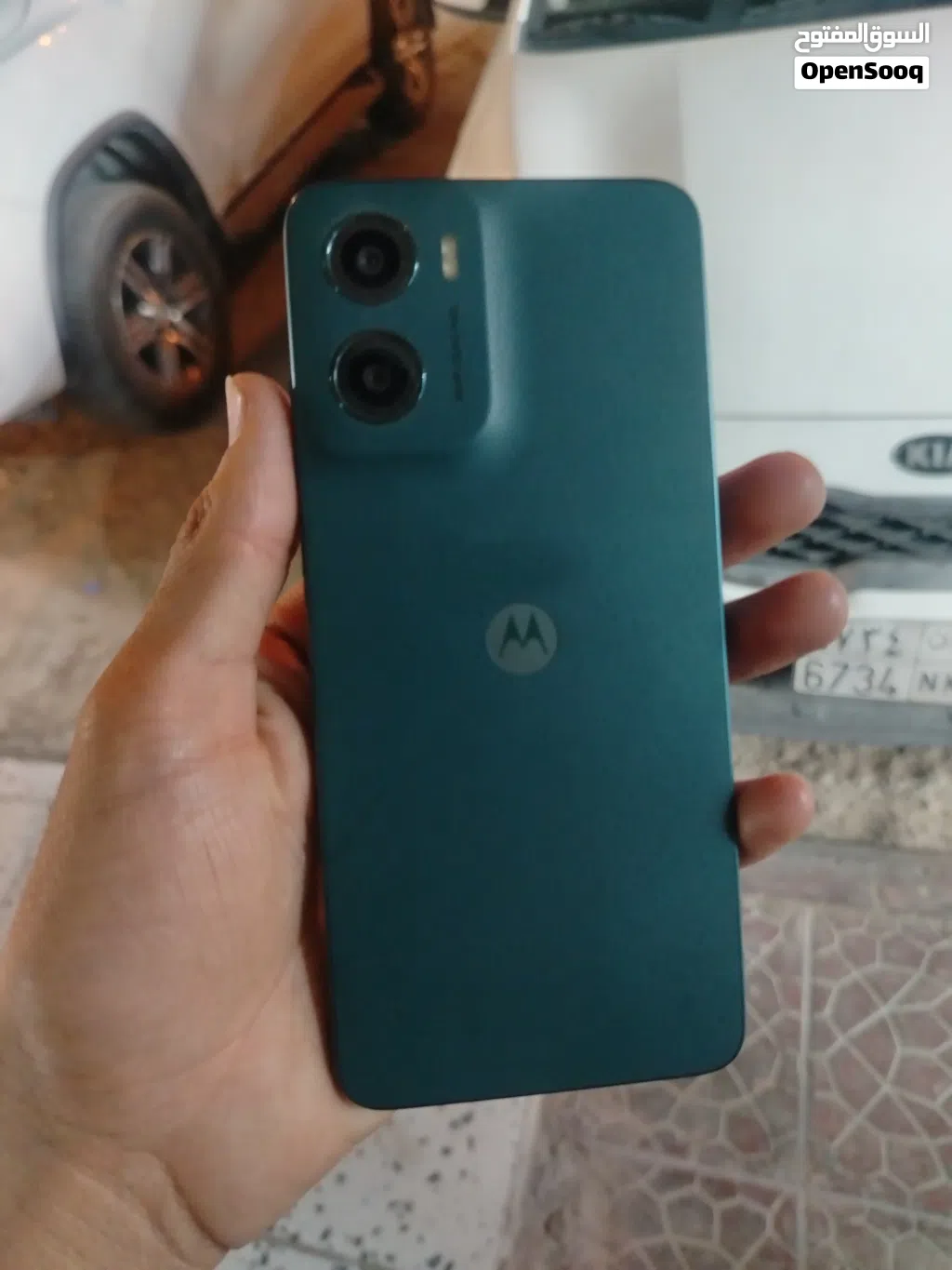 Motorola g05 phone